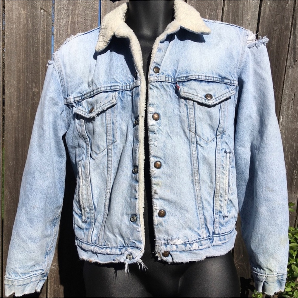 Levi’s Vintage denim Sherpa jacket size 42 Large